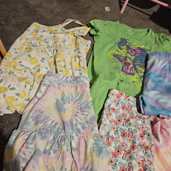 Size 10/12 Bundle - Picture 3 of 7